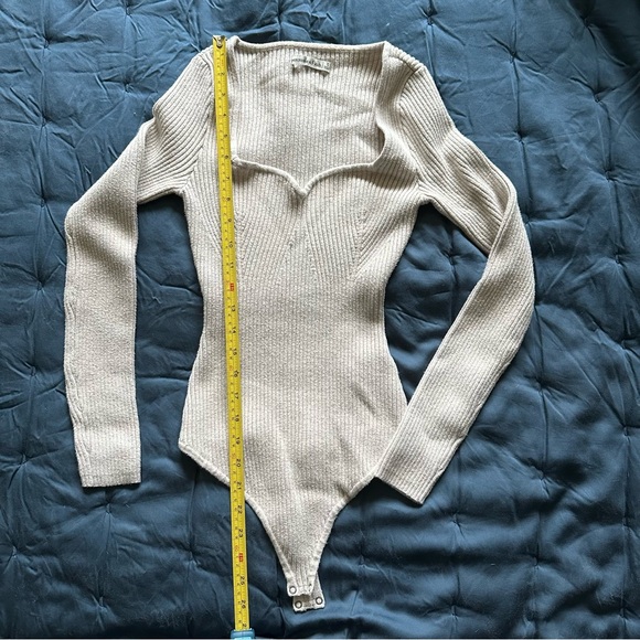Abercrombie sweater bodysuit in oatmeal beige, size small - Picture 6 of 7